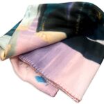 DIISNEY Disney Frozen 2 Princess Anna and Elsa, Anna Holds Hair Throw Blanket